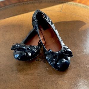 Lanvin black patent leather ballet flats with bow, Sz 38.5